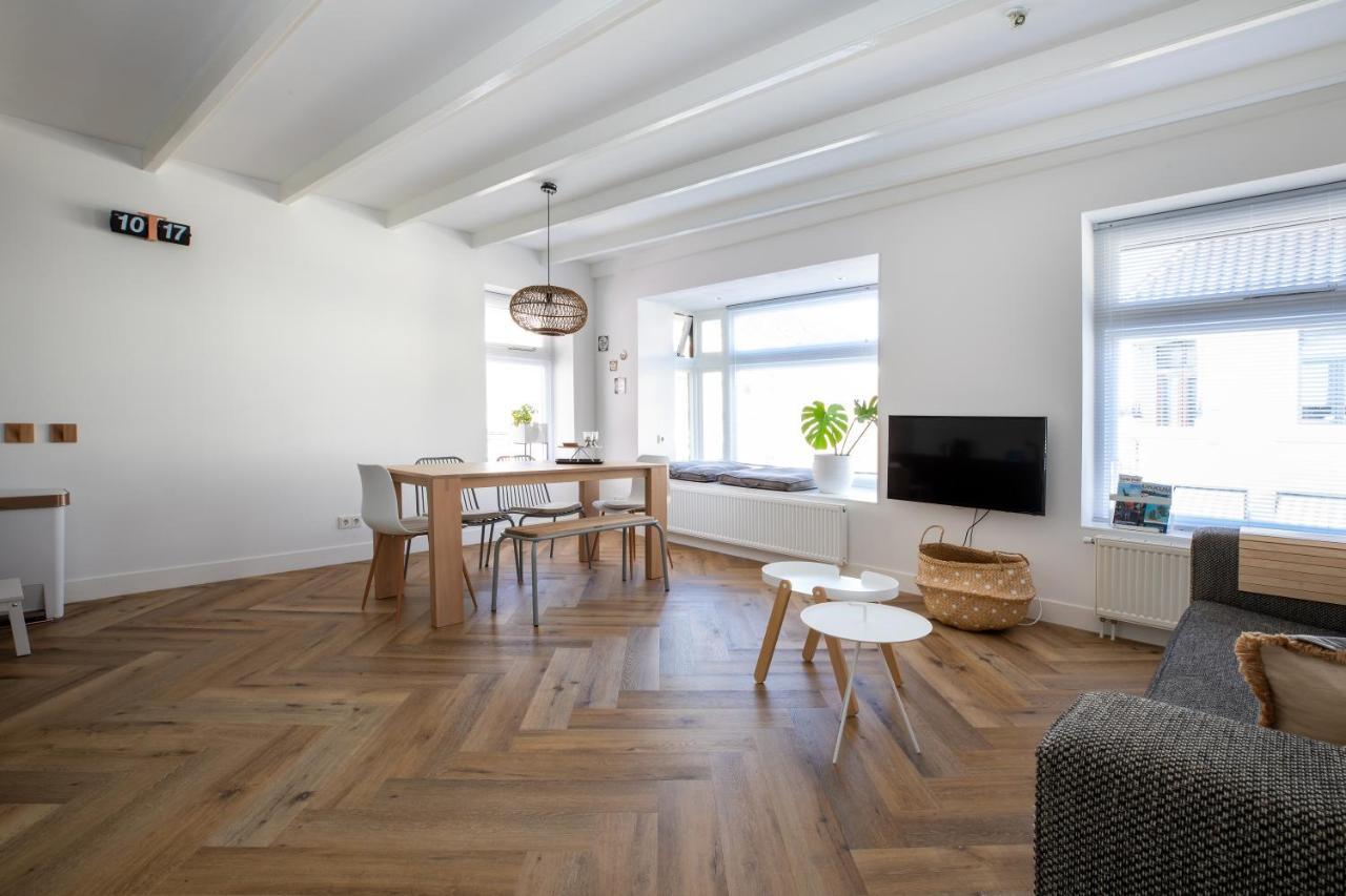 Nieuw appartement in hartje Kollum - Friesland Buitenkant foto